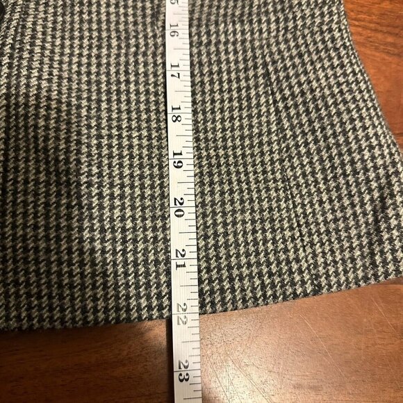 Talbots Blazer Womens Sz 2 Petite Gray Wool Blend Houndstooth 3 Button Jacket - Picture 11 of 11